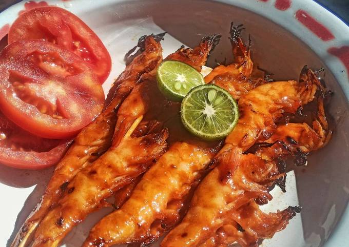 047. Udang bakar madu