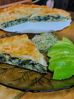 Una foto de Tarta de acelga y atún