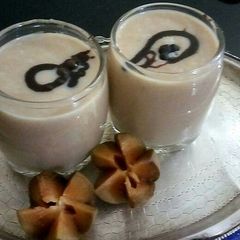A picture of Chiku thick shake.