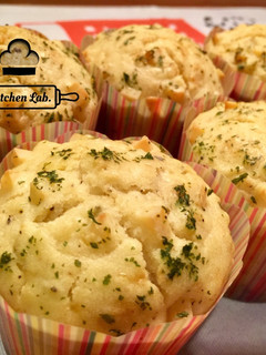 Foto resep Cheese muffins (with Italian herbs)