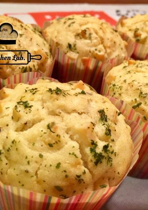 Foto resep Cheese muffins (with Italian herbs)