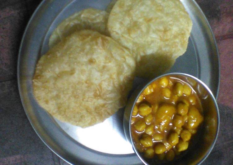 Chana poori /