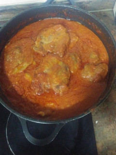 Una foto de Carne magra con tomate