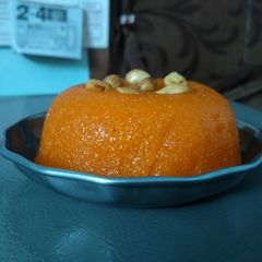 A picture of Rava kesari.