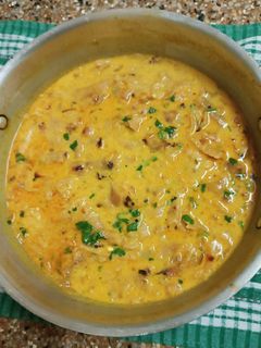 છાશ માં વઘારેલી રોટલી (Chhas Vaghareli Rotli Recipe In Gujarati) રેસીપી મુખ્ય ફોટો
