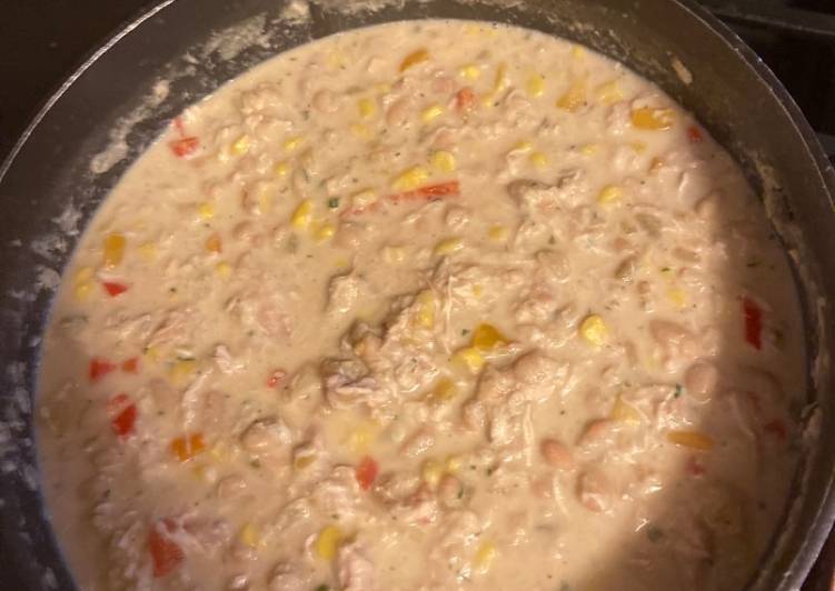 White chicken chili