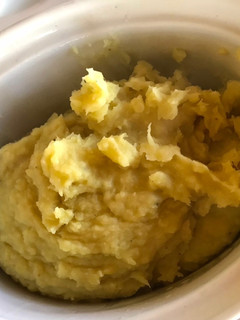 Una foto de Puré de batata aromático