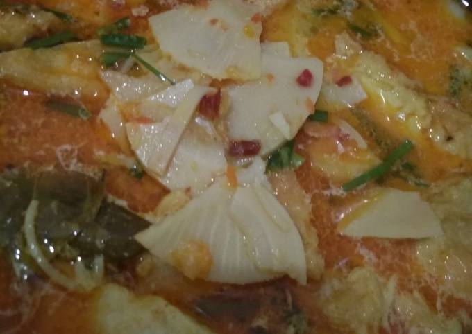 Resep Lodhe Rebung&amp;Tahu pedas yang Lezat