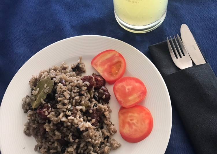 Arroz congri hecho a la paella