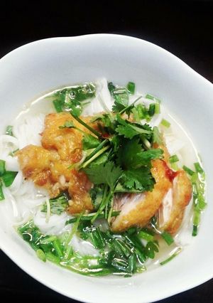 Hình của món Phở gà rán.
