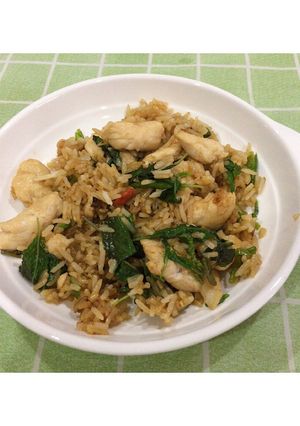 รูปของ ข้าวคลุกกะเพราไก่