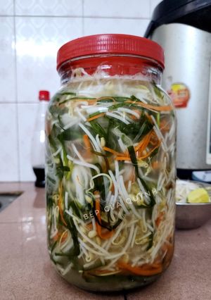 Hình của món Dưa giá củ kiệu.