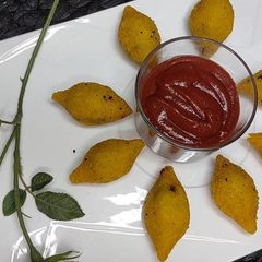 A picture of Stuffed Rice Dumpling kabab.