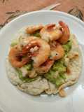Piadina con avocado e gamberetti