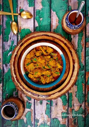 A picture of Bhapa Chicken.
