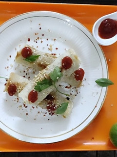 A picture of Bread til roll.