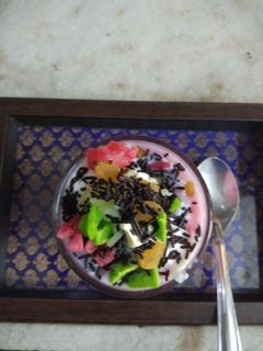 ફાલુદા(faluda recipe in gujarati) રેસીપી મુખ્ય ફોટો