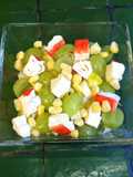 Ensalada de endivias con uvas y surimi