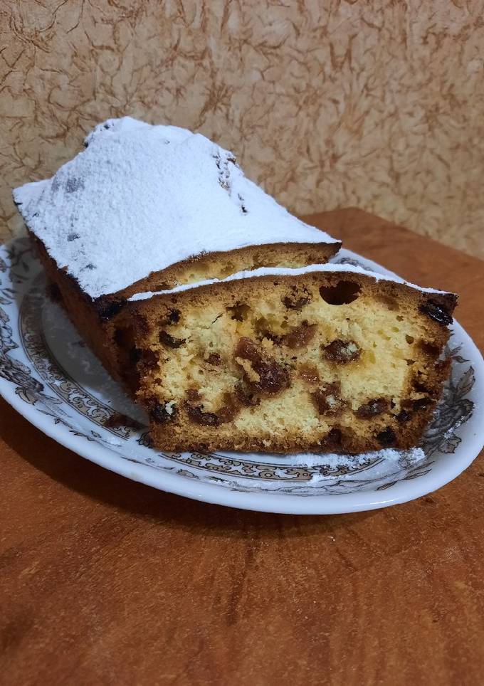 Кекс з родзинками