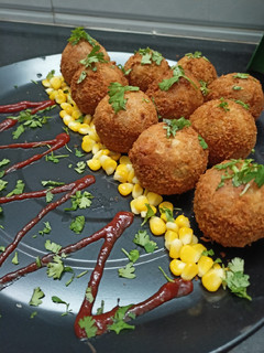 ચીઝ કોર્ન બોલ્સ(Cheese Corn balls Recipe in Gujarati) રેસીપી મુખ્ય ફોટો