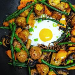A picture of Left Over Roast Potato Piri Piri Beef Hash.