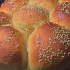 Bread wid sesame (ridi) A picture of Bread wid sesame (ridi).