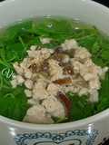 Canh rau má nấu thịt xào mộc nhĩ