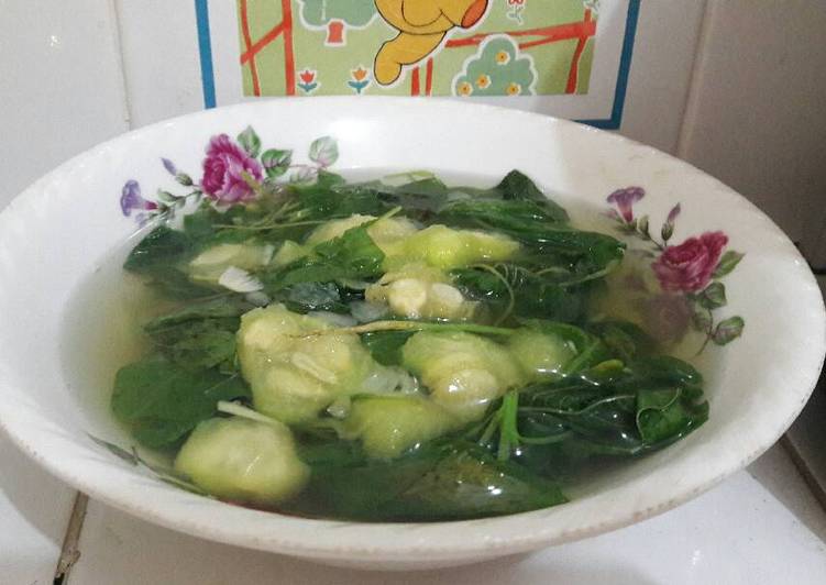 Sayur Bening Bayam Gambas