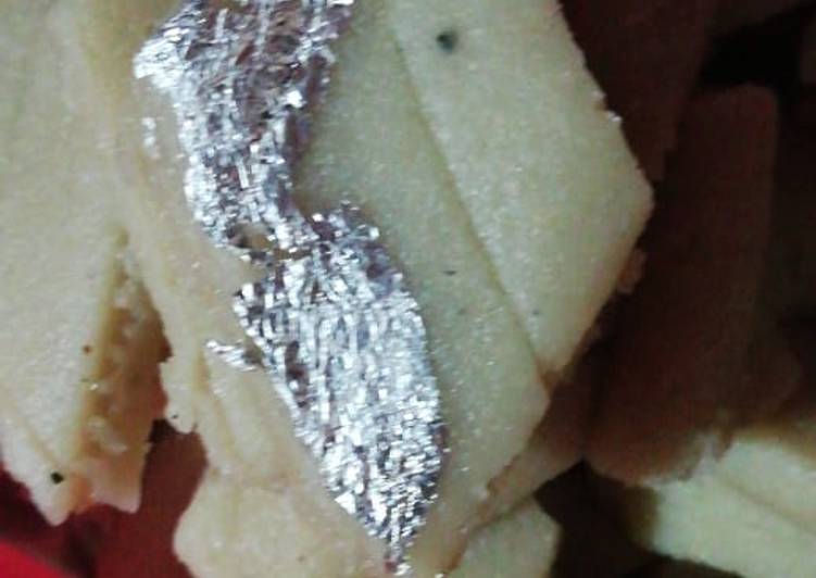 Step-by-Step Guide to Make Speedy Kaju burfi