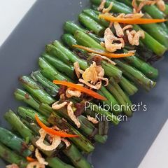 A picture of Green Beans in Oyster sauce.