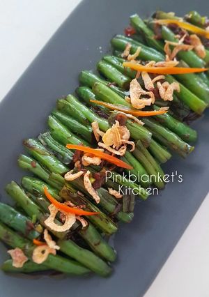 A picture of Green Beans in Oyster sauce.