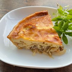 A picture of Easy!Easy! Cabbage Tuna Pie.