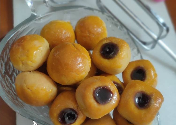 Nastar Blueberry & Nastar Nanas