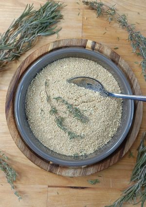 Une photo de 🌱 "Parmesan" végétal cajou amande sésame (sans fromage)