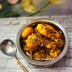 A picture of Methi Malai Murg.