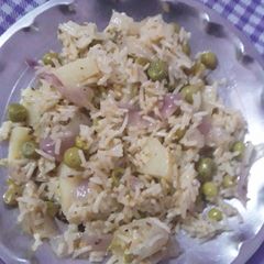 A picture of Matar pulav.