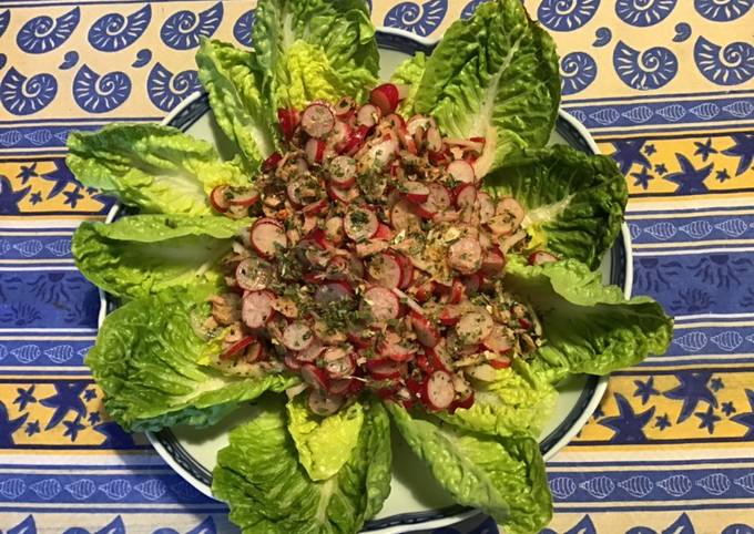 Salade de radis roses au thon et piment d espelette