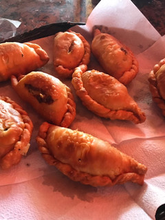 Una foto de Empanadas de soja texturizadas y verduras