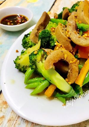 Hình của món Cật Heo Xào Bông Cải, Đậu Que.