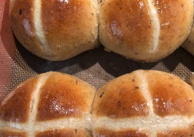 How to Make Quick Hot Cross Buns