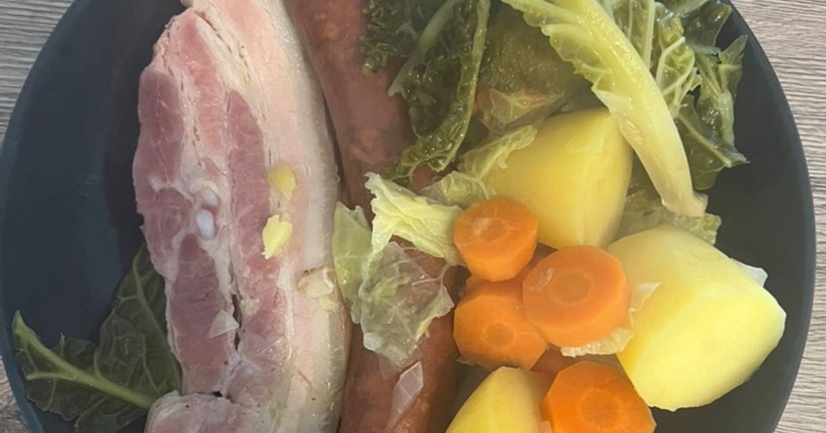 Potée au choux, saucisses et lard de Maël Prigent - Cookpad