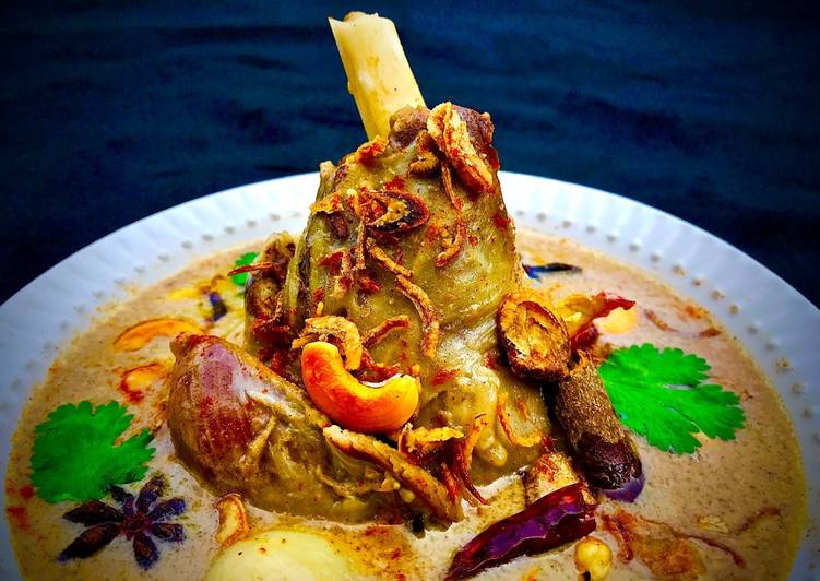 Recipe of Ultimate Lamb Massaman Curry