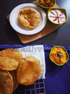 बेसन मसाला पूरी (Besan masala puri recipe in Hindi) रेसिपी मुख्य फोटो