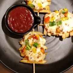 A picture of Frizza (Fries +Pizza).