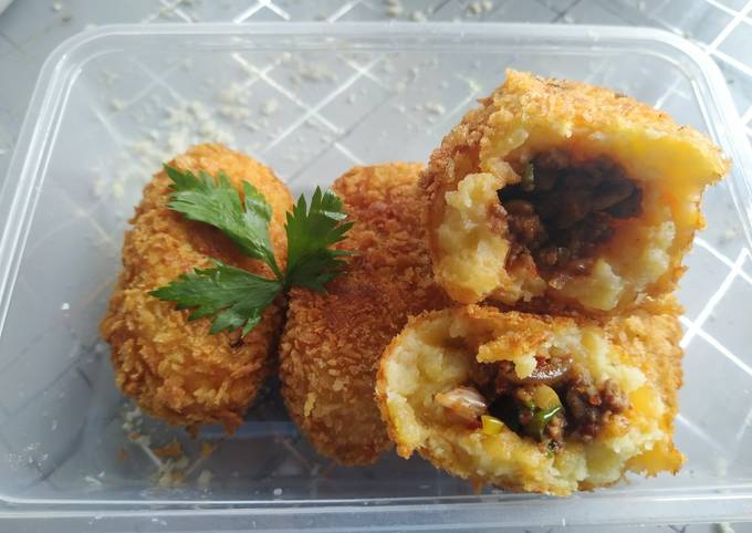 Resep Kroket Kentang Isi Daging Oleh Dian Priangga Cookpad