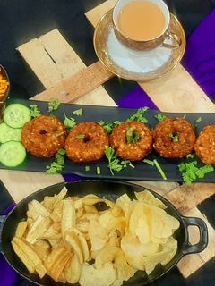 સાબુદાણા વડા (Sabudana Vada Recipe In Gujarati) રેસીપી મુખ્ય ફોટો