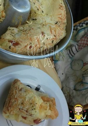 Foto de Bolo de pão de queijo com calabresa