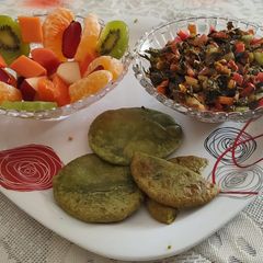 Hari bhari kachori with green vegetable A picture of Hari bhari kachori with green vegetable.