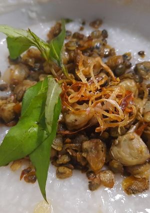 Hình của món Các món với hến (02) : cháo hến.