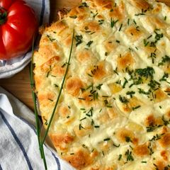 A picture of Cheese bread.
